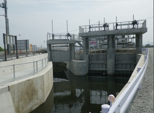 潤井川地区排水樋門